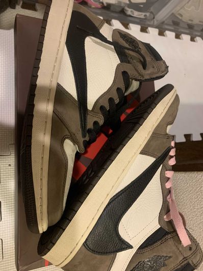 Travis Scott × Nike Air Jordan 1 Retro High OG TS SP "Sail/Dark Mocha"