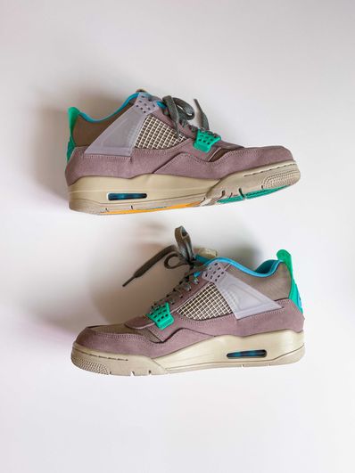 UNION × NIKE AIR JORDAN 4 SP "TAUPE HAZE"
