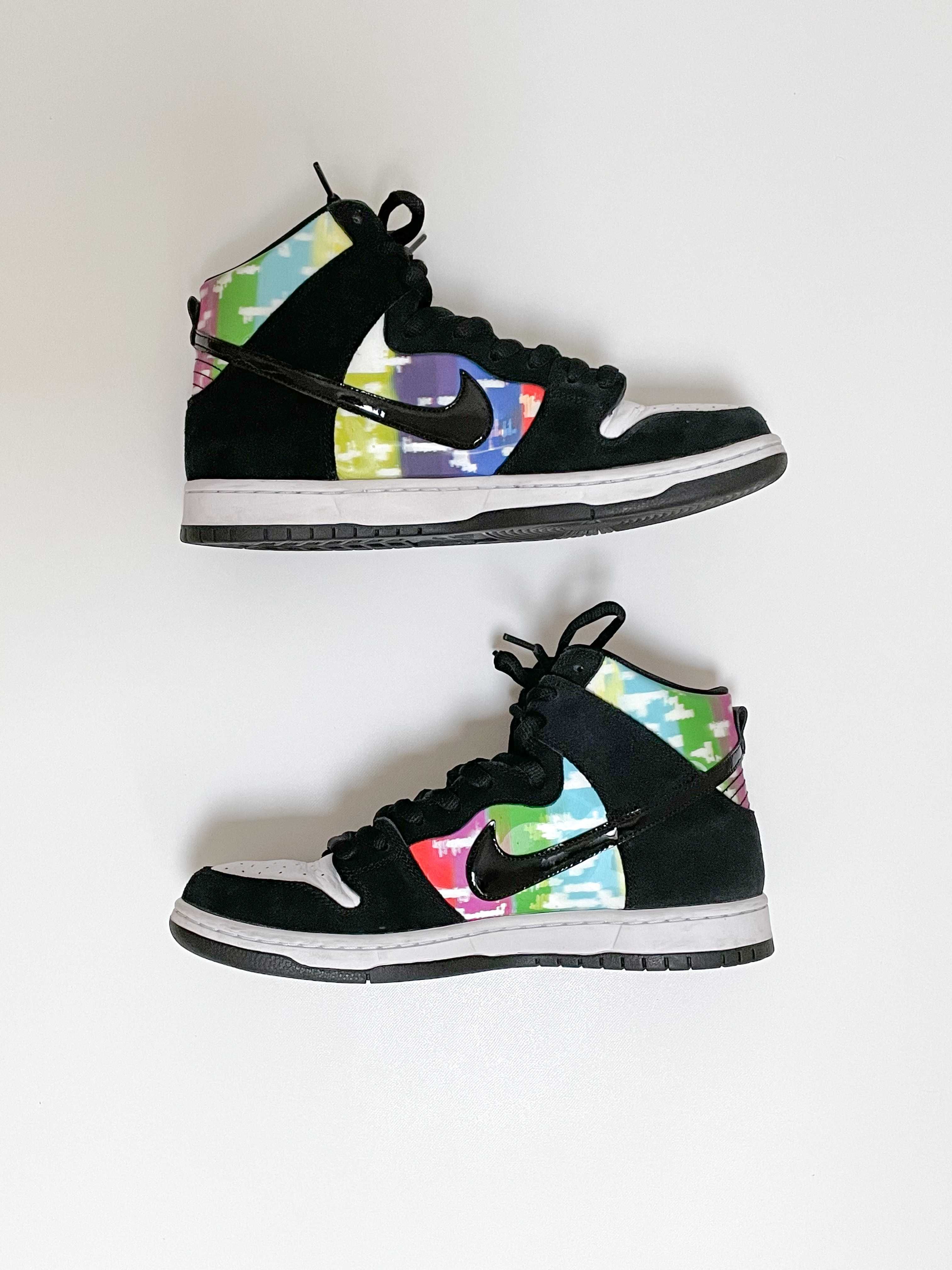 Nike SB Dunk High Pro "Test Pattern"