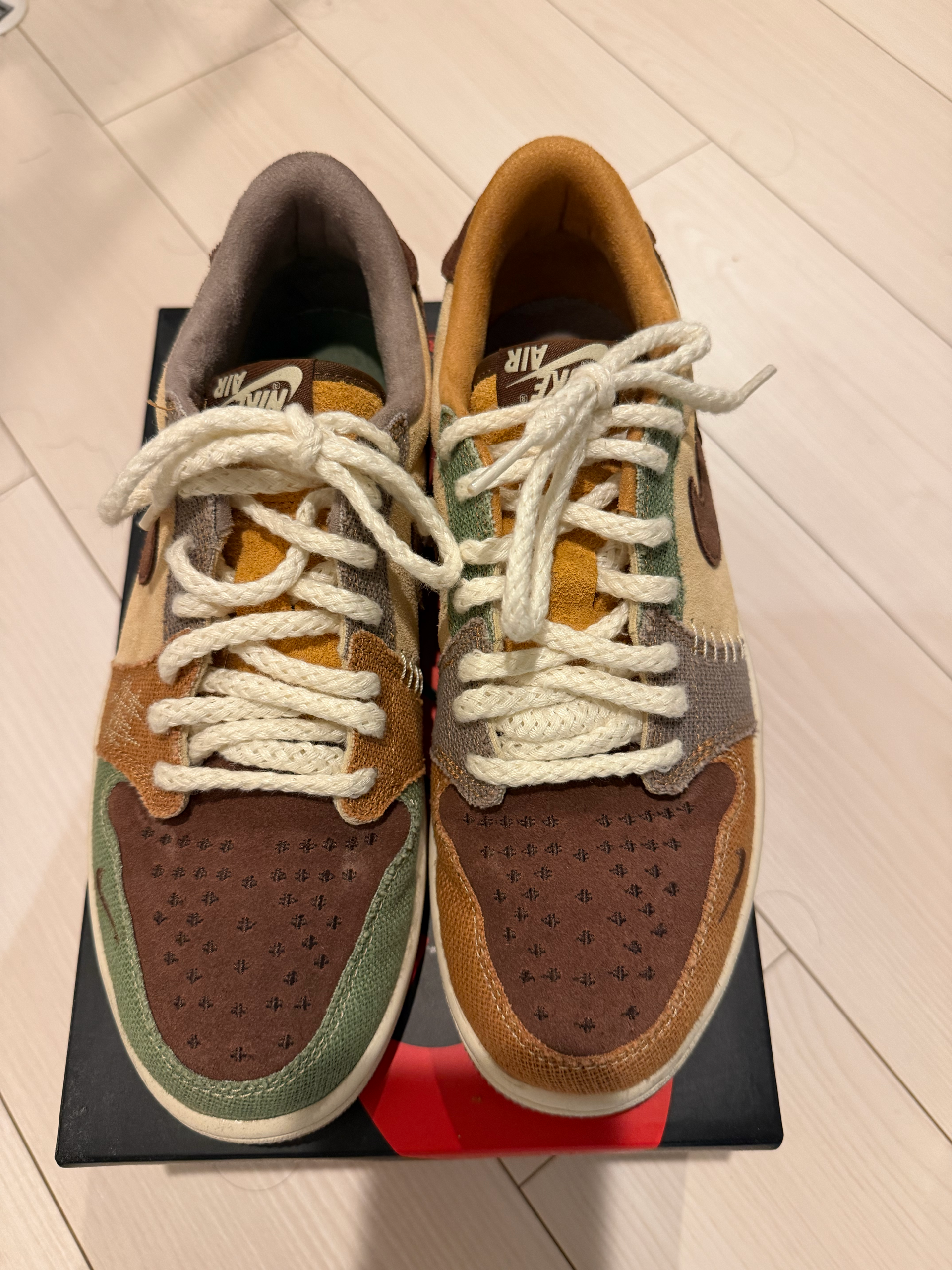Zion Williamson × Nike Air Jordan 1 Low OG "Flax and Oil Green"