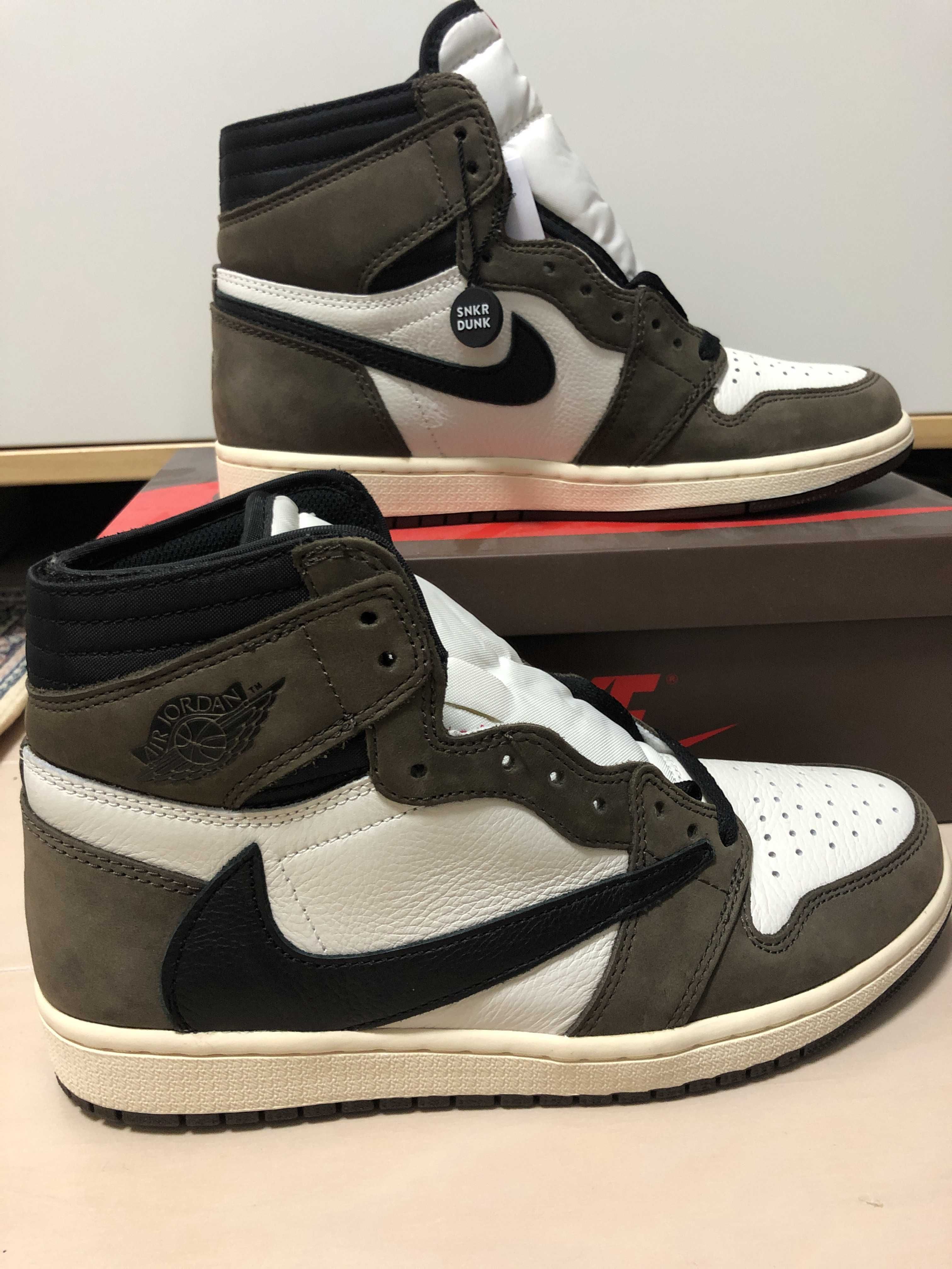 Travis Scott × Nike Air Jordan 1 Retro High OG TS SP "Sail/Dark Mocha"