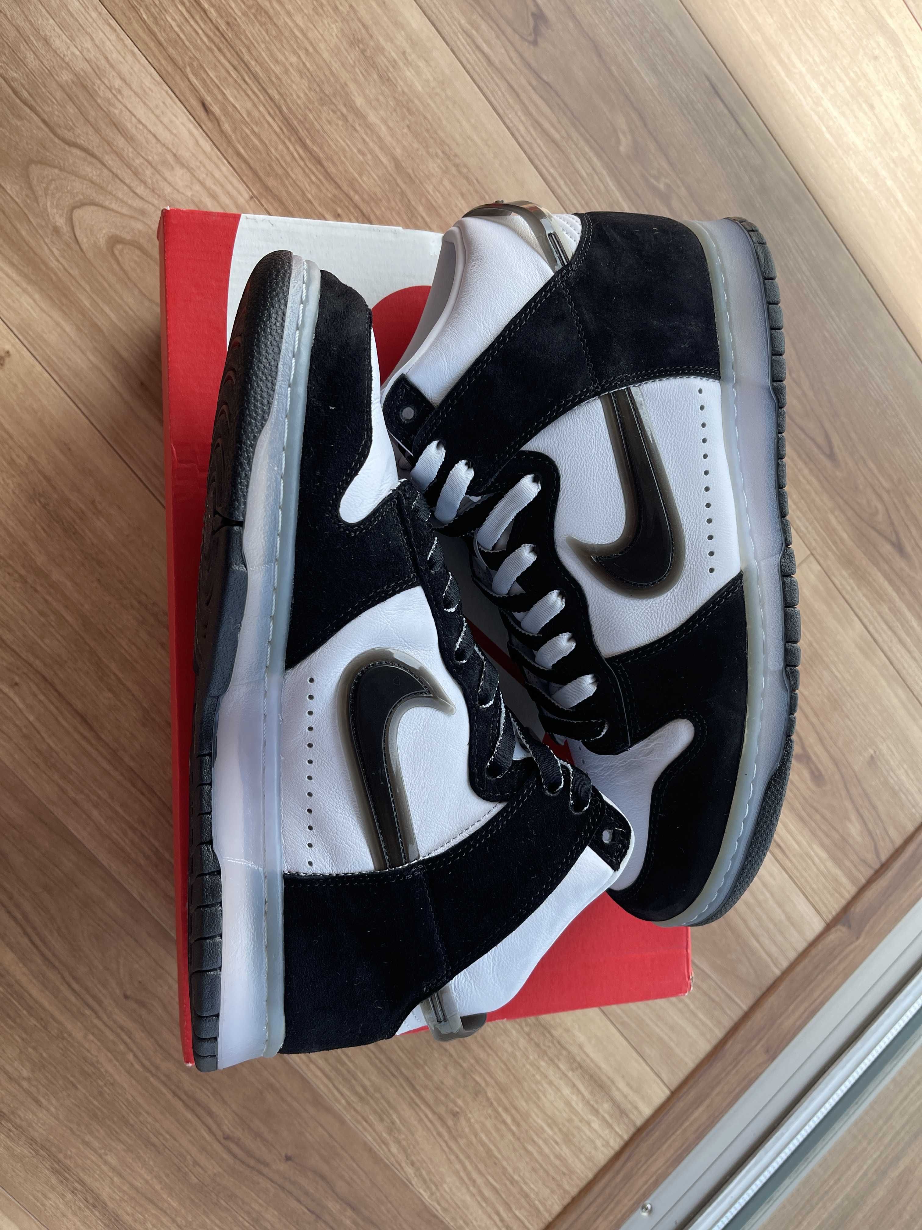 SLAM JAM x NIKE DUNK HIGH "WHITE/CLEAR BLACK"