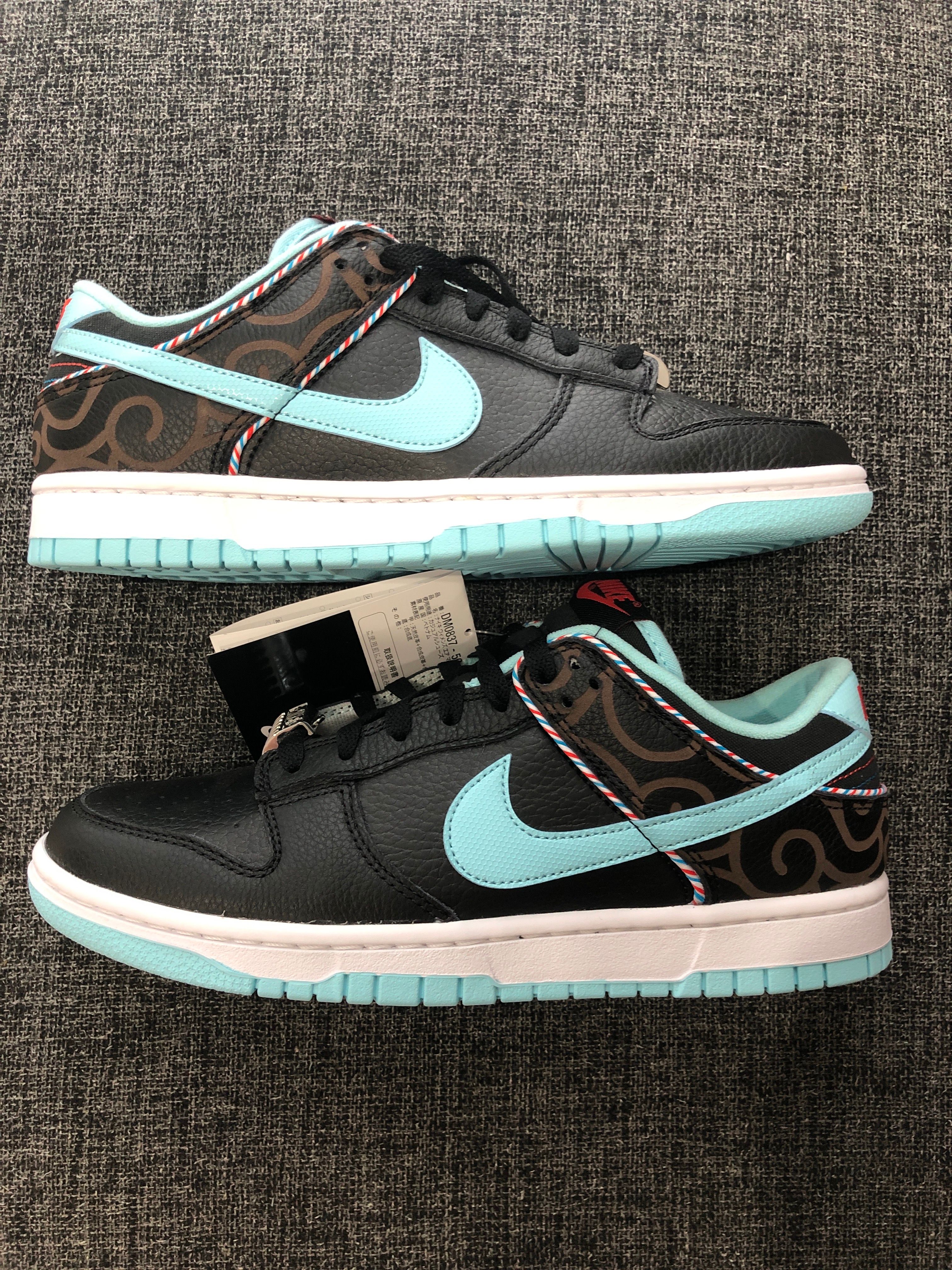 Nike Dunk Low "Barber Shop"