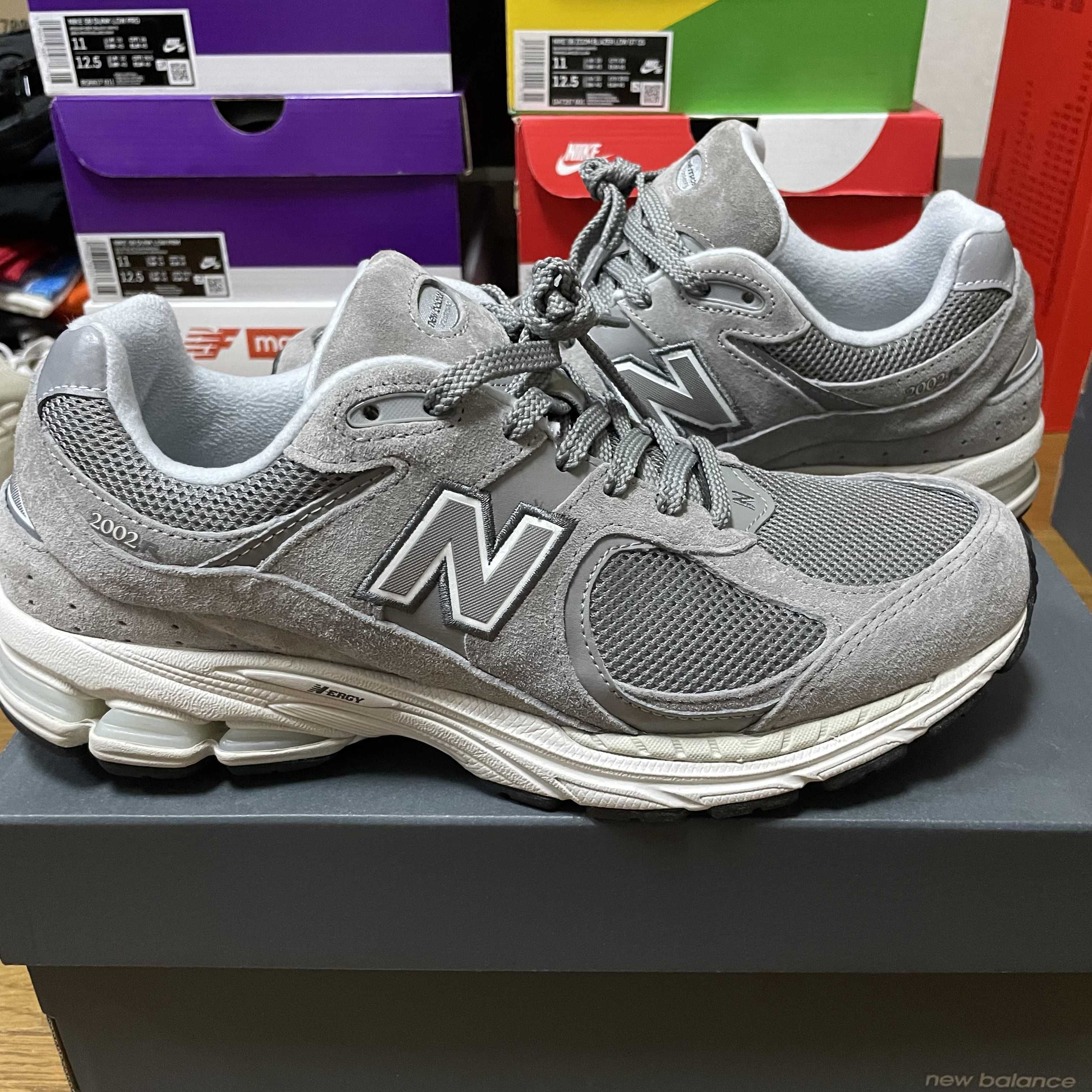 New Balance 2002R "Marblehead/Light Aluminum"