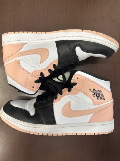NIKE AIR JORDAN 1 MID "WHITE/BLACK/CRIMSON TINT"