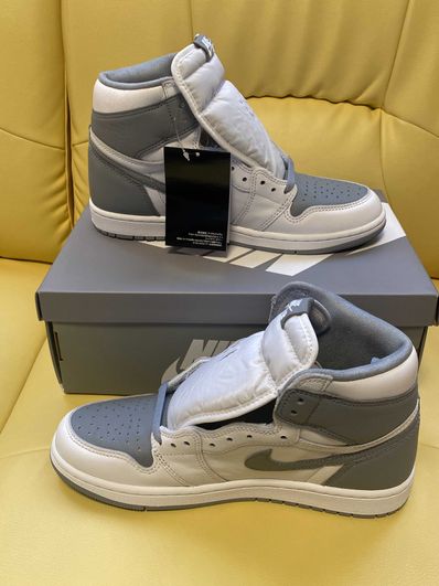 Nike Air Jordan 1 High OG "Stealth"