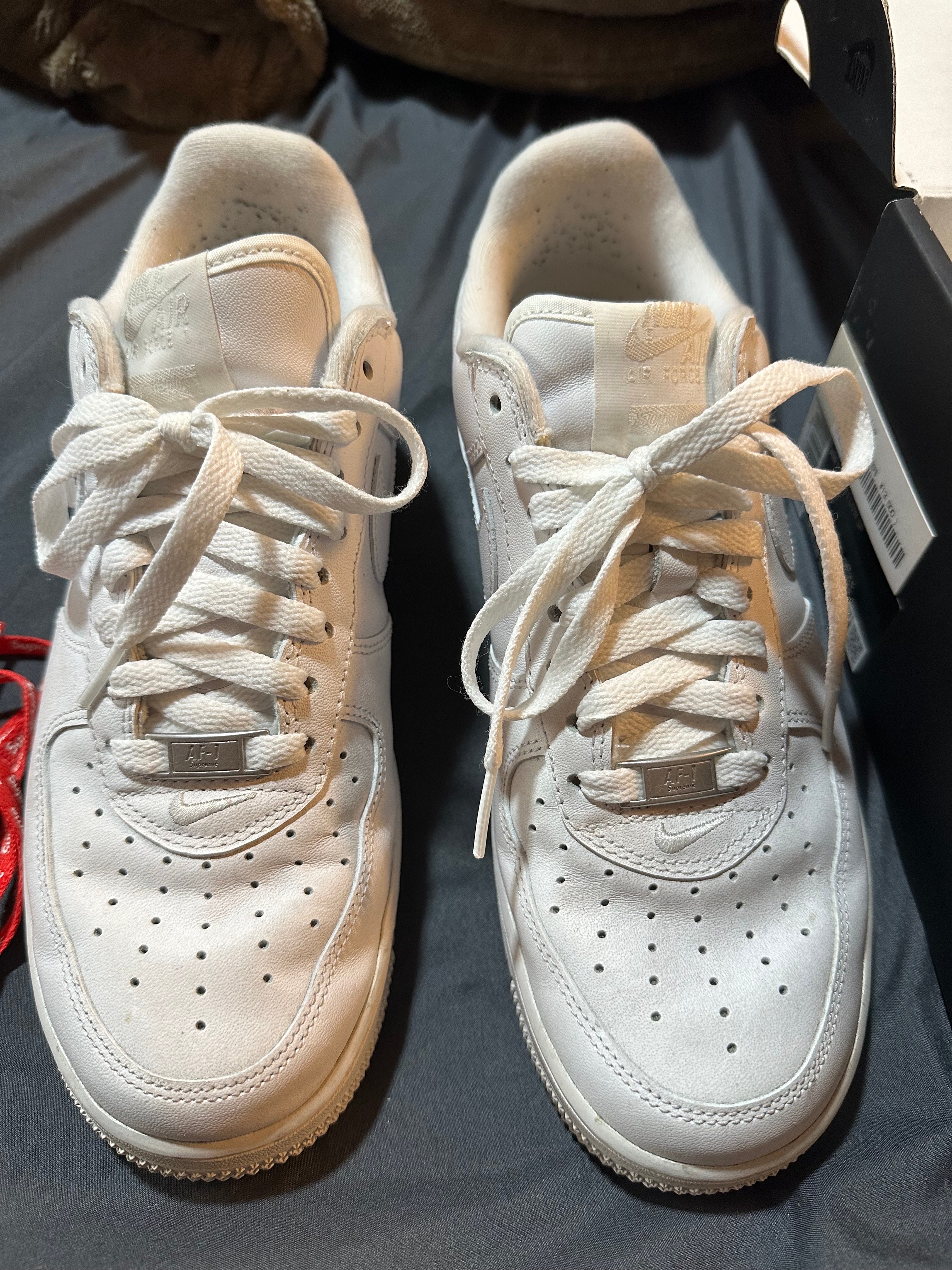 Supreme × Nike Air Force 1 Low "White"