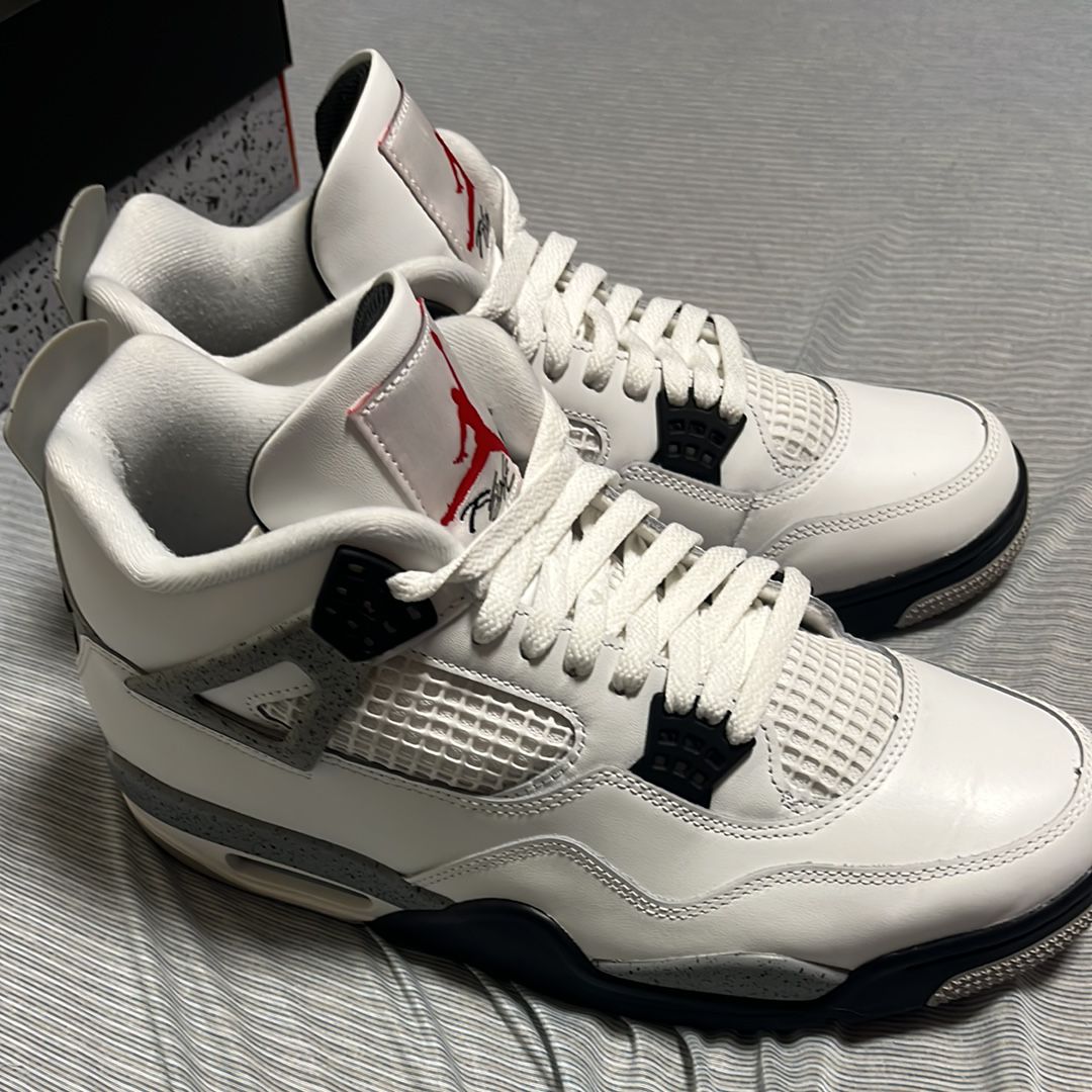 Nike Air Jordan 4 Retro "White/Cement" (2025)