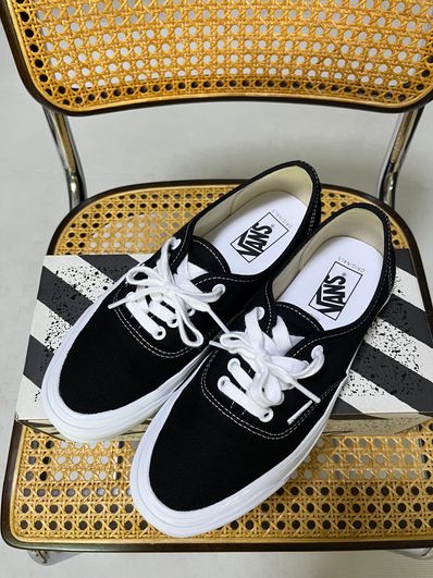 Vans OG Authentic LX "Black"