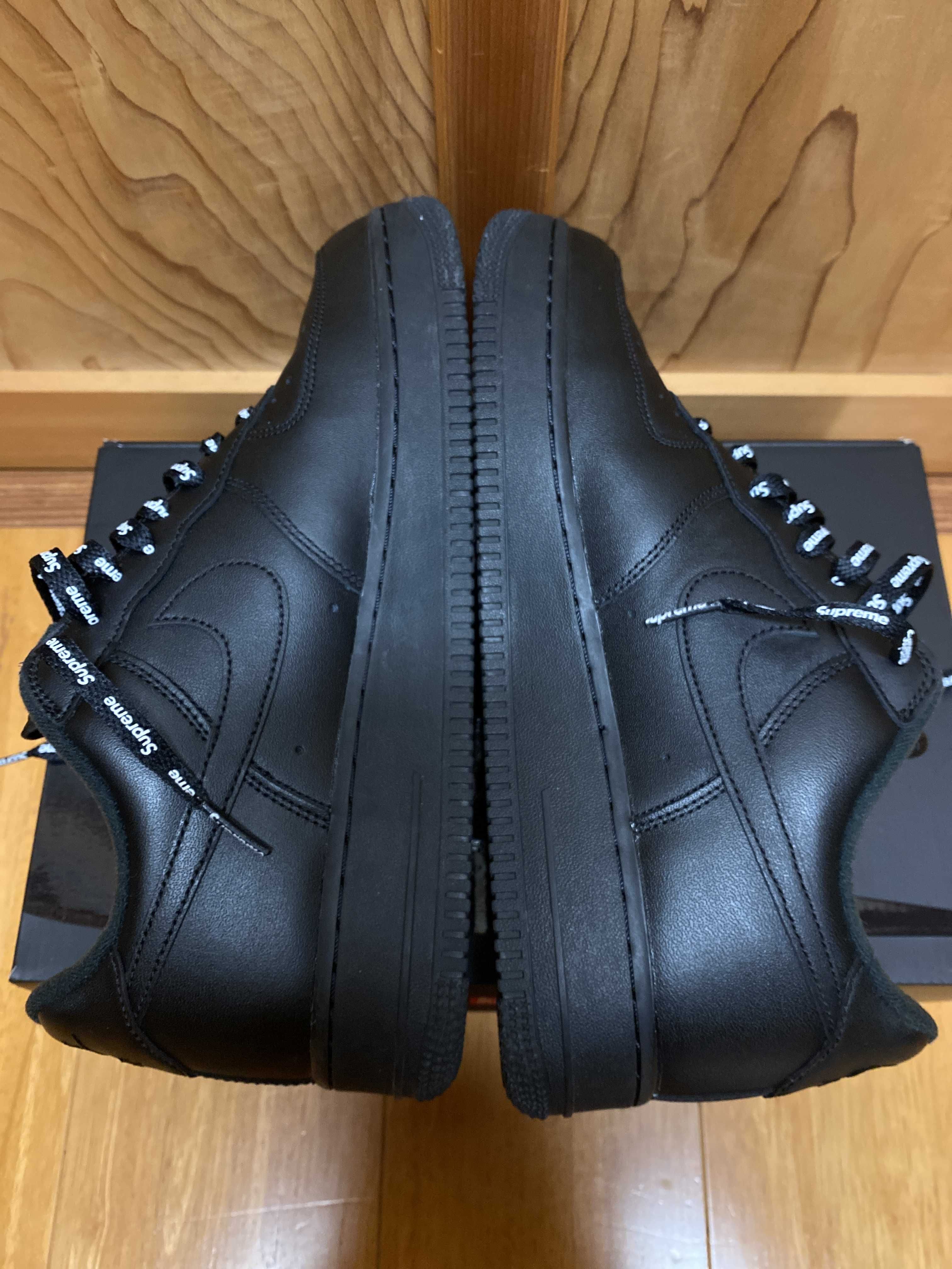 Supreme × Nike Air Force 1 Low "Black"
