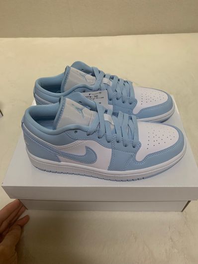 Nike Women's Air Jordan 1 Low "Aluminum"