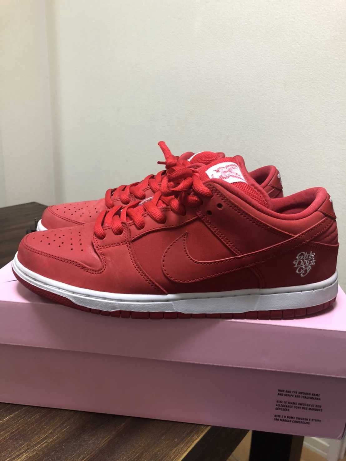 Girls Don't Cry × Nike SB Dunk Low Pro QS "Red" / VERDY