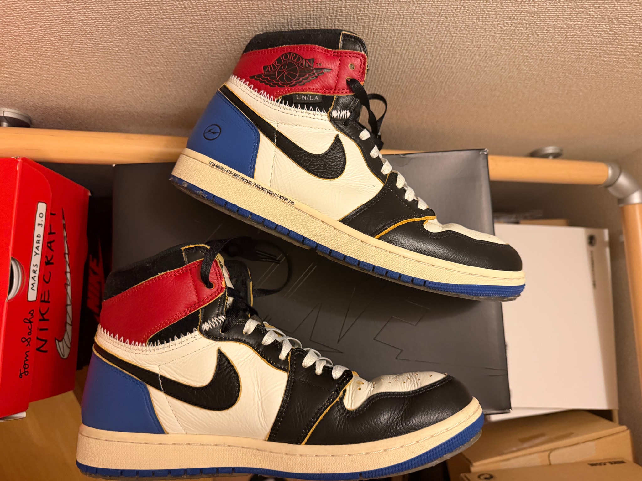 fragment design × UNION × Nike Air Jordan 1 High OG "Black/Varsity Red"