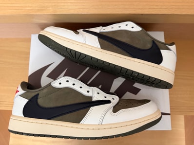 Travis Scott × Nike Air Jordan 1 Low OG SP "Reverse Olive"