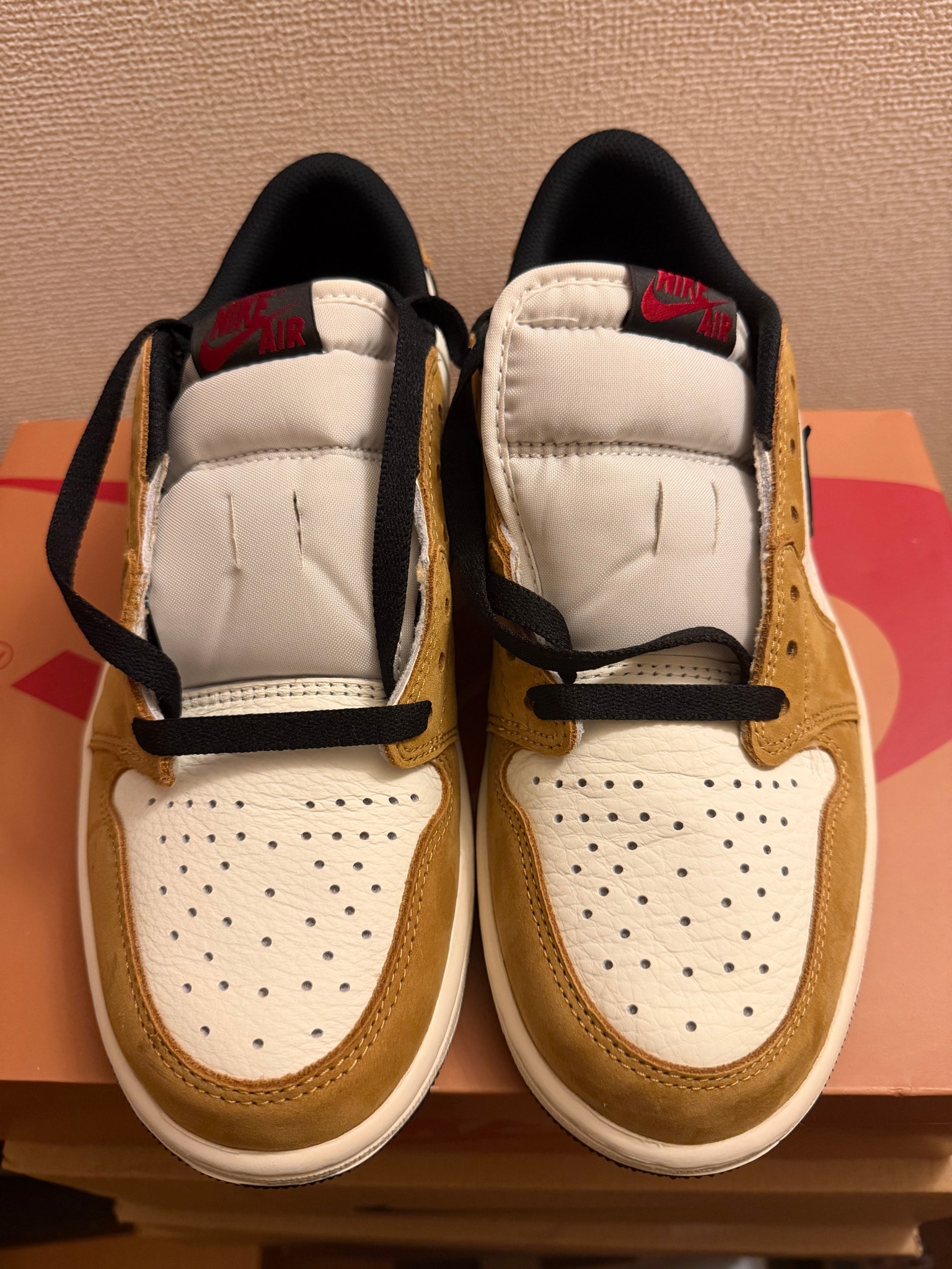 Nike Air Jordan 1 Low OG "Rookie of the Year/Sail and Golden Harvest"