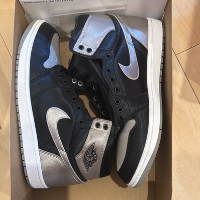 Nike Women's Air Jordan 1 Retro High OG "Satin Shadow"