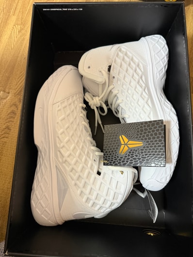 Nike Kobe 3 Protro "Halo" (HM4351-100/HQ9153-100)