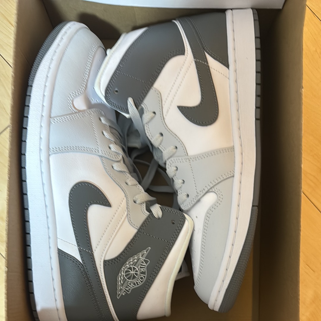 Nike Women's Air Jordan 1 Mid "White Smoke Grey"