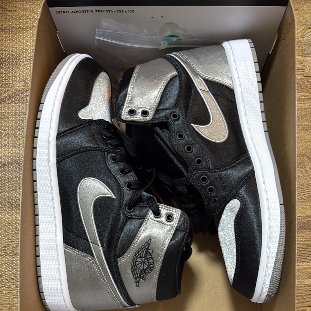 Nike Women's Air Jordan 1 Retro High OG "Satin Shadow"