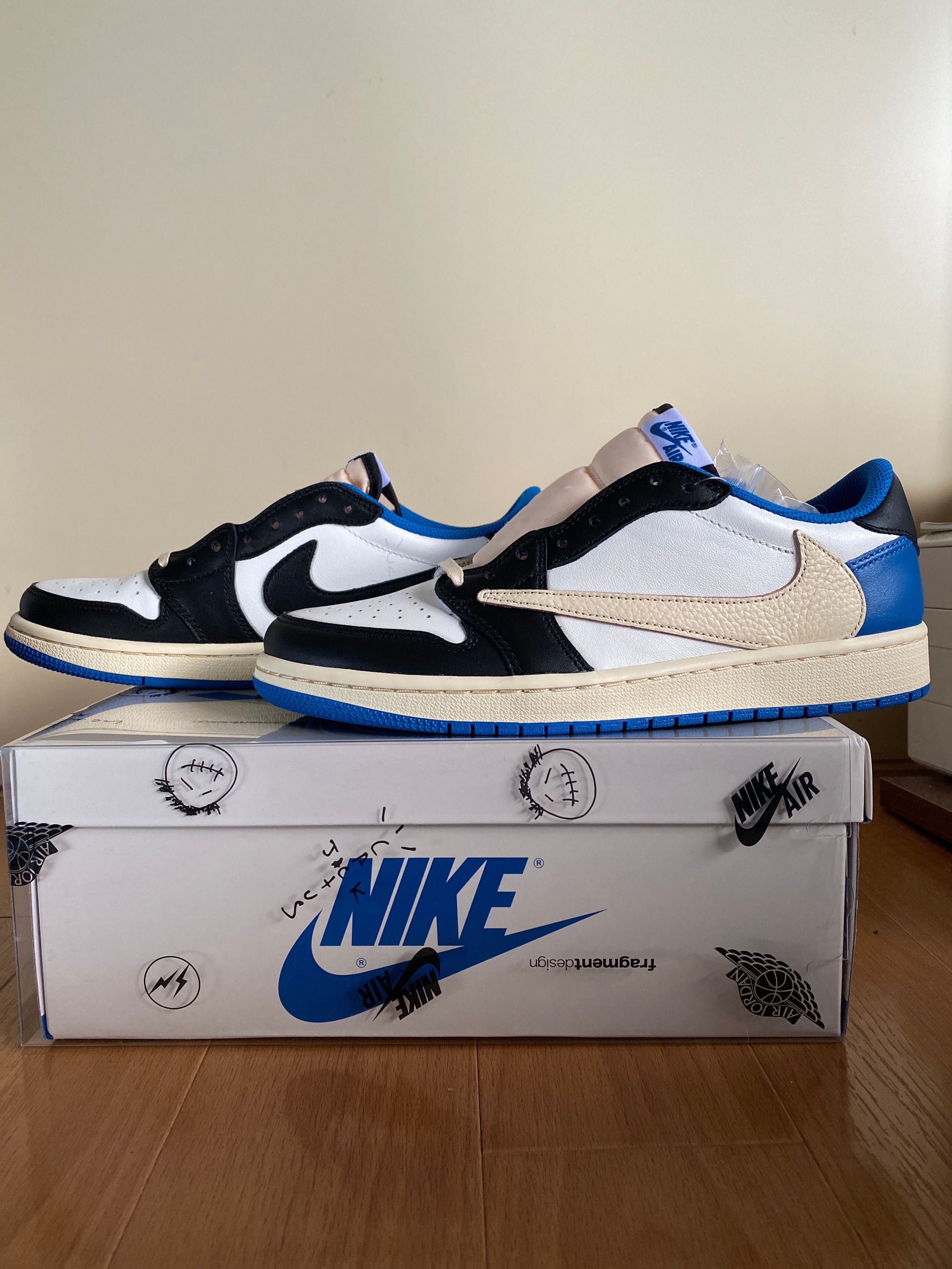 Travis Scott × fragment design × Nike Air Jordan 1 Low OG SP "Military Blue"