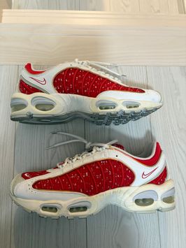 シュプリーム × ナイキ エアマックステイルウィンド4 "レッド"