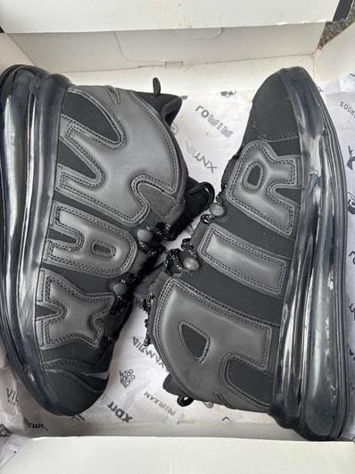 NIKE AIR MORE UPTEMPO 720 BLACK / METALLIC BLACK