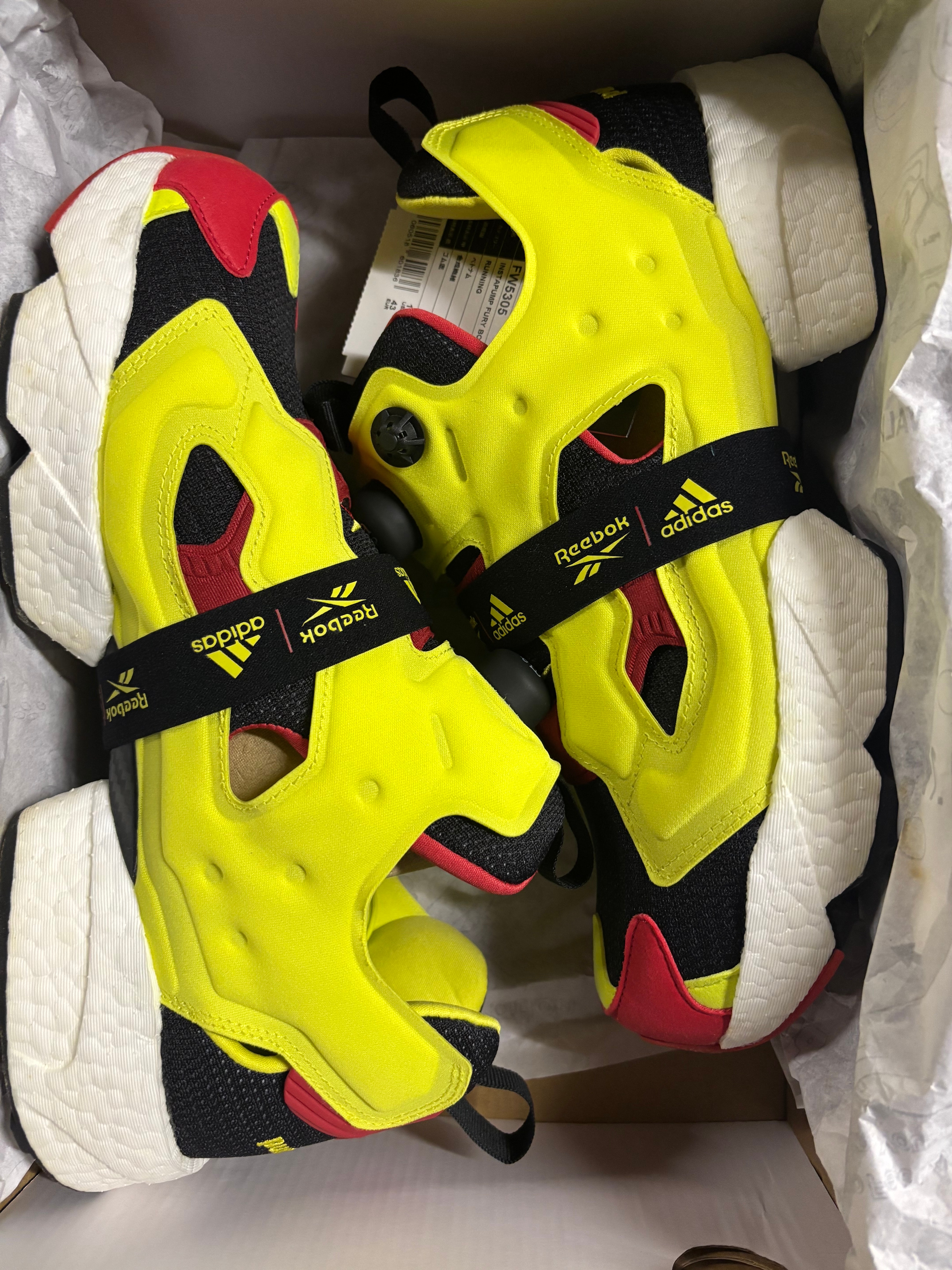 アディダス × リーボック クラシック インスタポンプフューリーブースト OG "イエロー/レッド"