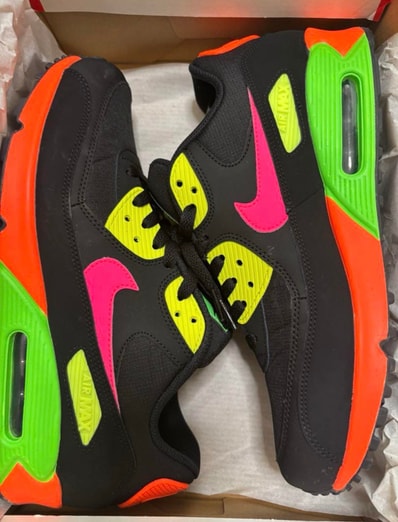 NIKE AIR MAX 90 "TOKYO NEON"