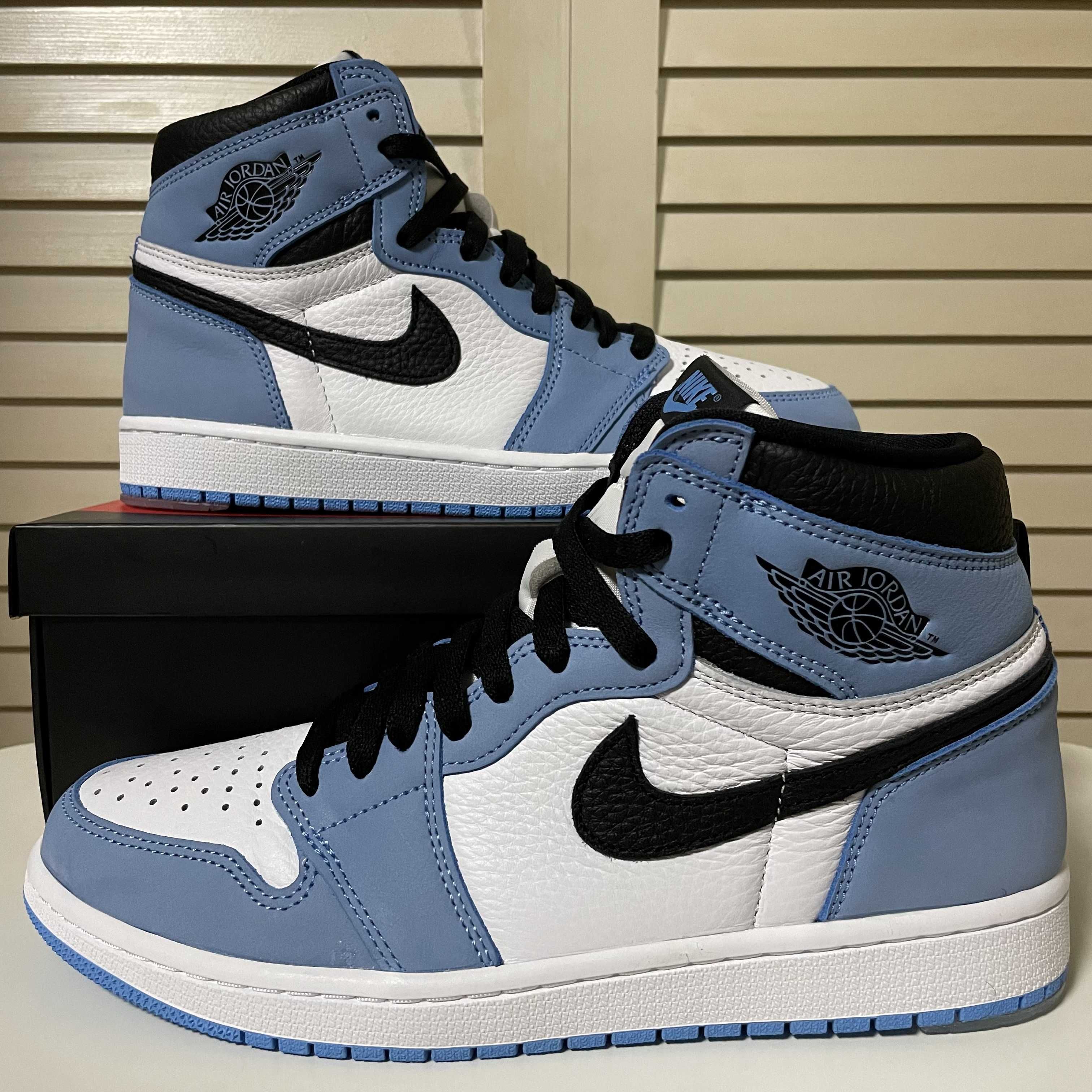 Nike Air Jordan 1 High OG "University Blue"