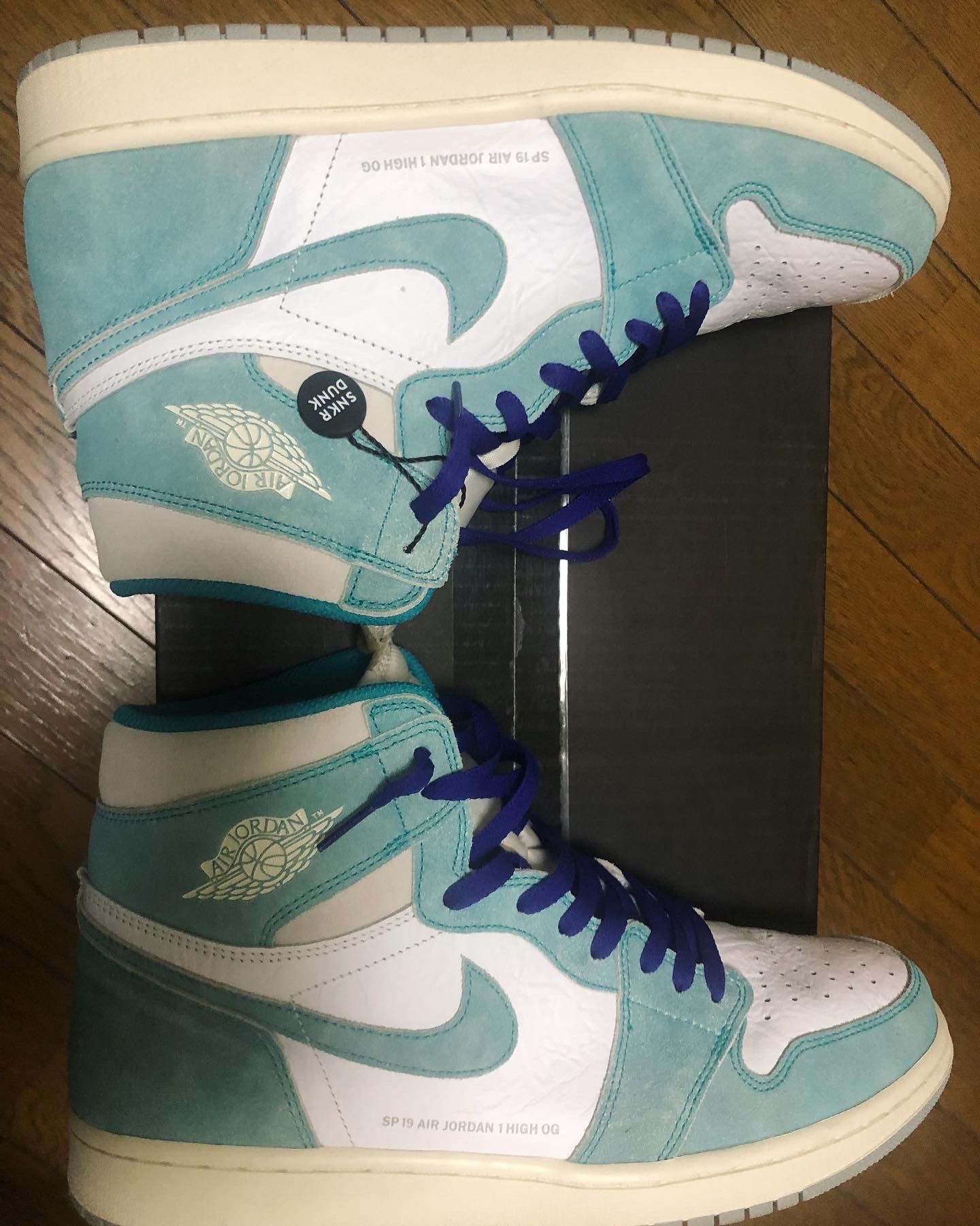 Nike Air Jordan 1 Retro High OG "Turbo Green"