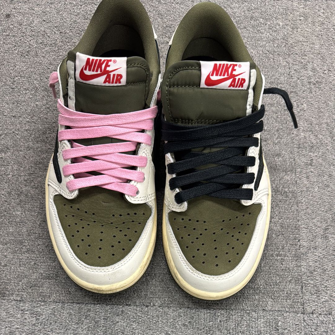 Travis Scott × Nike Air Jordan 1 Low OG SP "Reverse Olive"