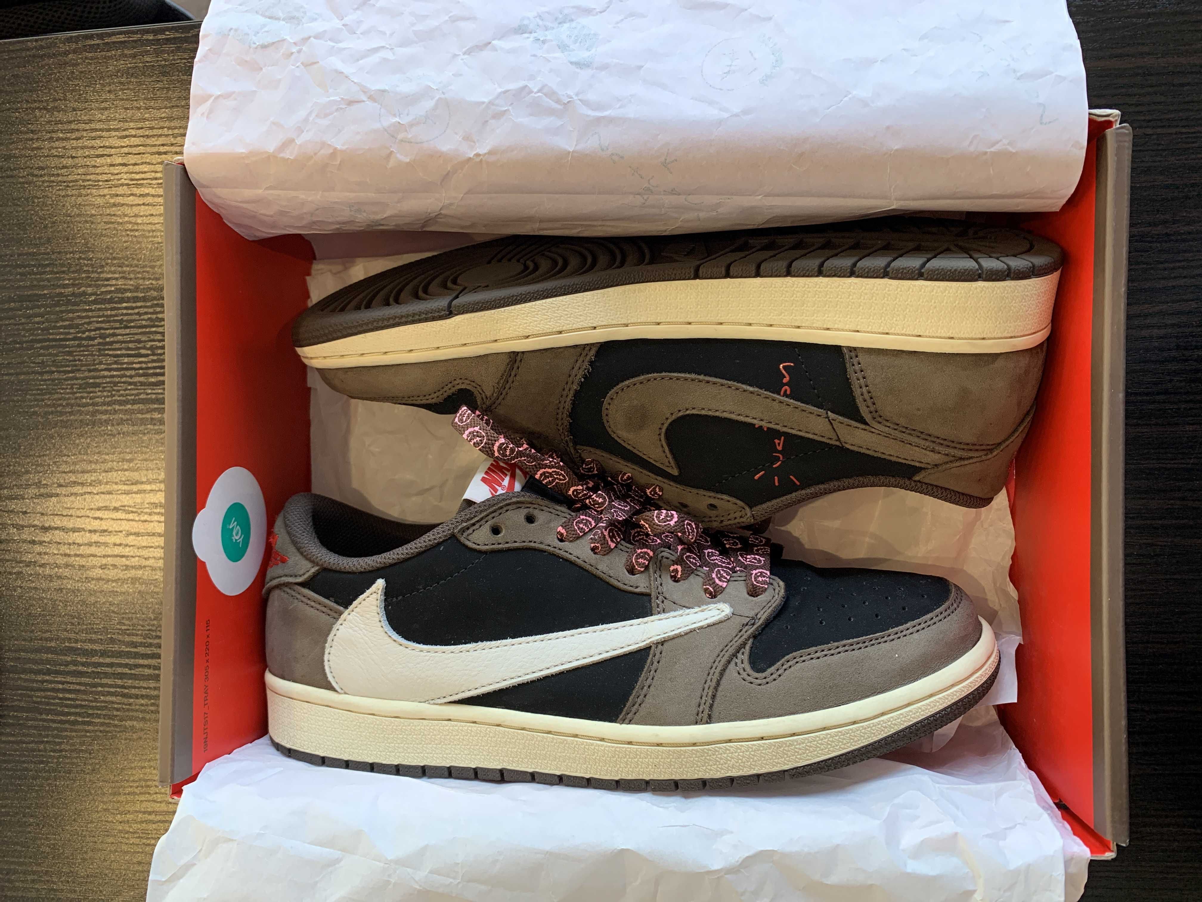 Travis Scott × Nike Air Jordan 1 Low OG SP-T "Black/Dark Mocha"