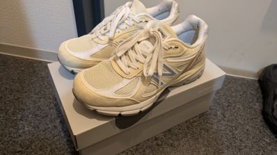 New Balance 990V4 "Beige"