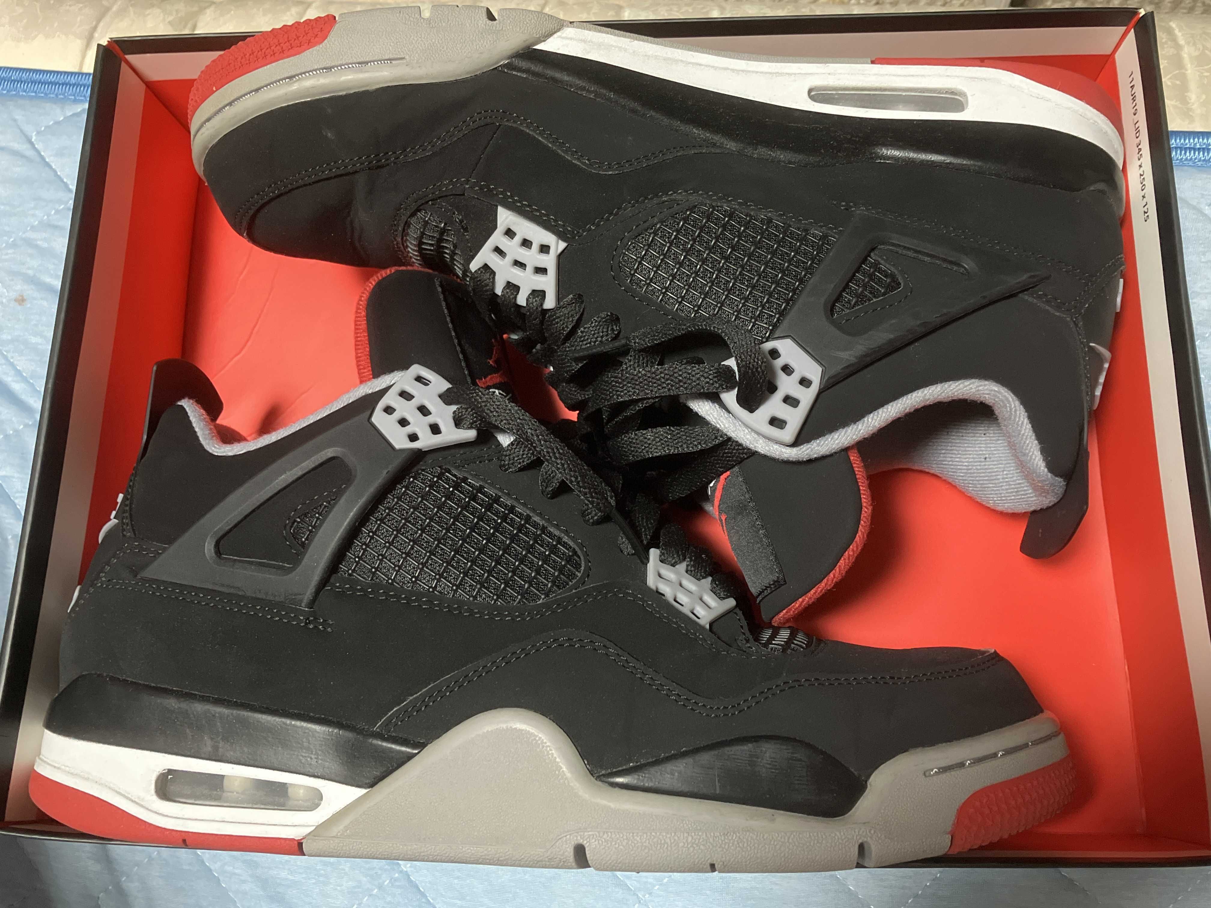 Nike Air Jordan 4 Retro "Bred" (2019)