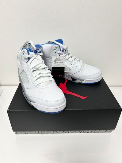 Nike Air Jordan 5 "Stealth 2.0"