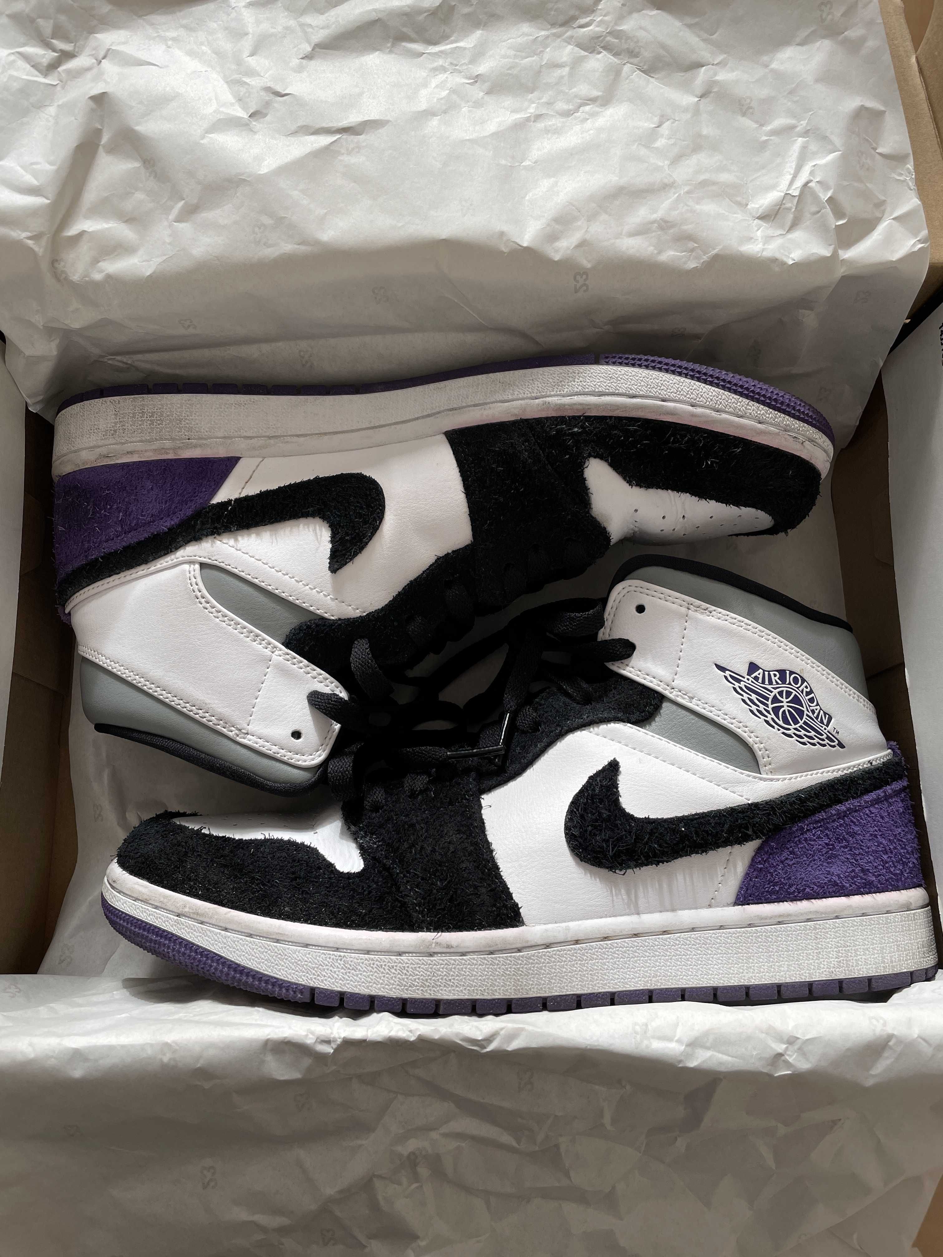Nike Air Jordan 1 Mid "Purple"