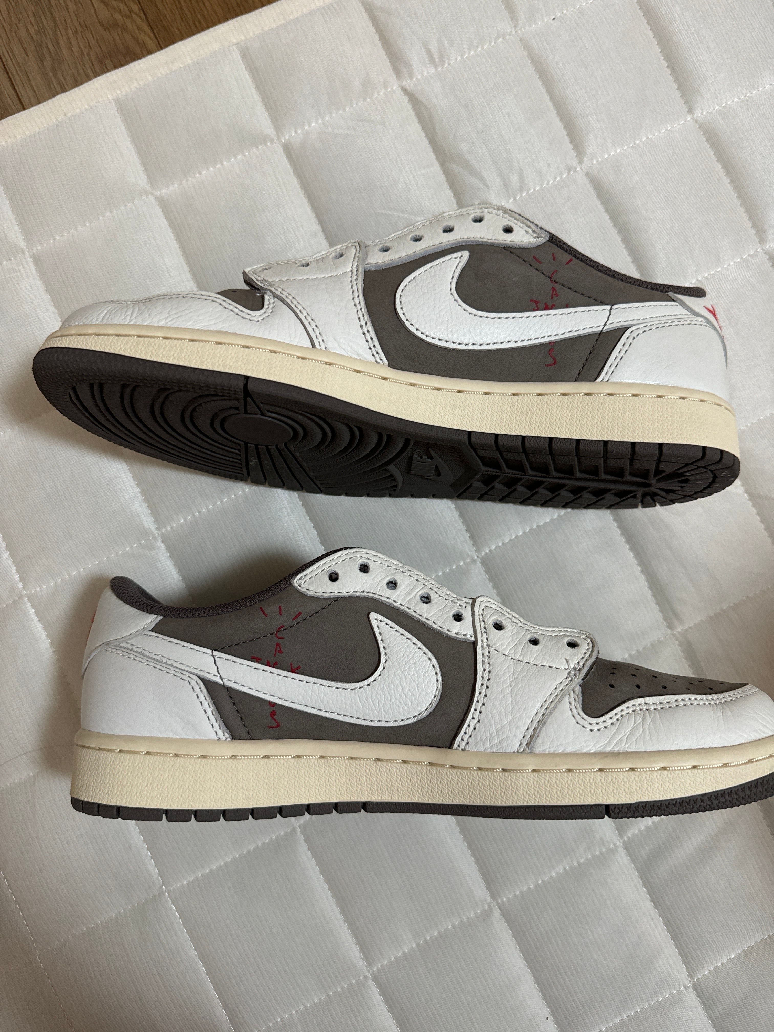 Travis Scott × Nike Air Jordan 1 Low OG SP "Reverse Mocha/Sail and Ridgerock"
