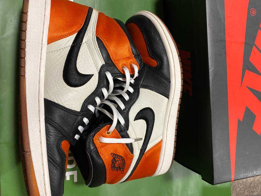 Nike Women's Air Jordan 1 High "Satin Shattered Backboard"