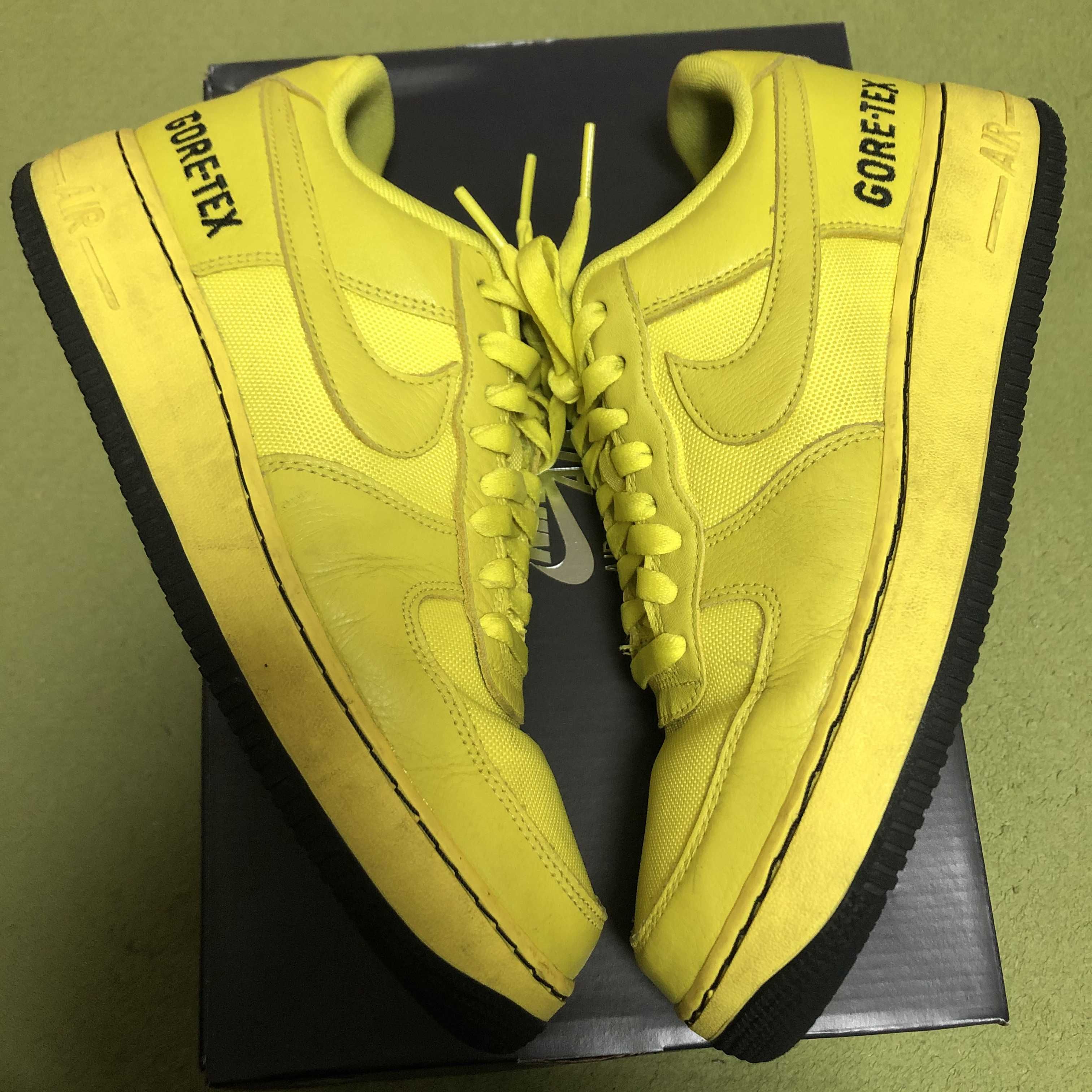Nike Air Force 1 Low Gore-Tex "Dynamic Yellow"