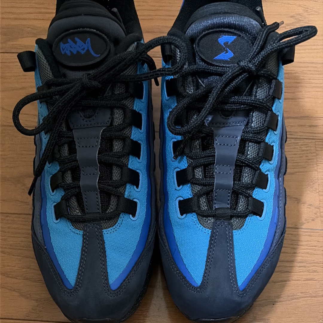 スタッシュ × ナイキ エアマックス95 "ブラック アンド ハーバーブルー" (2024)