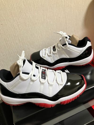 Nike Air Jordan 11 Low "Gym Red"