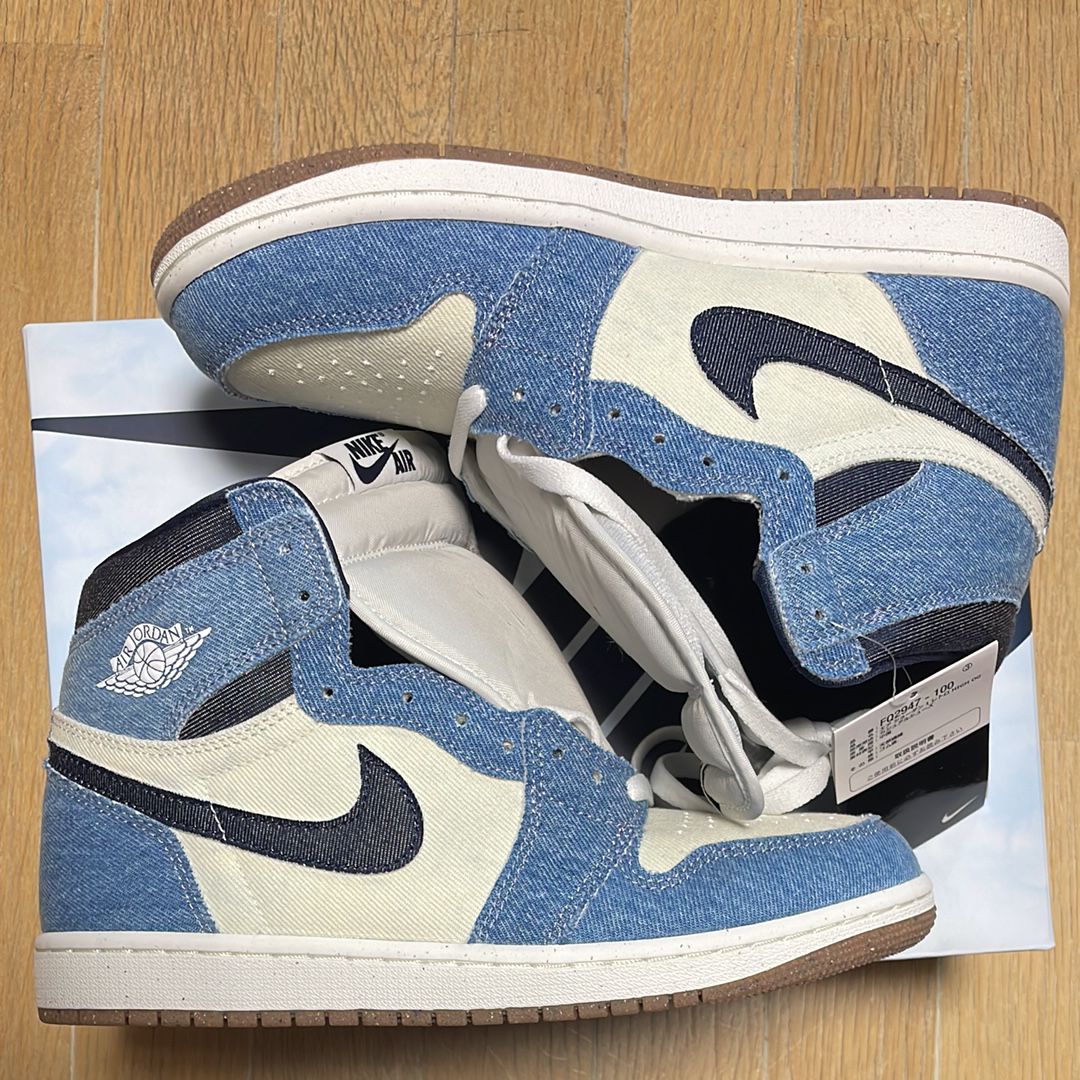 Nike Air Jordan 1 Retro High OG "Denim"