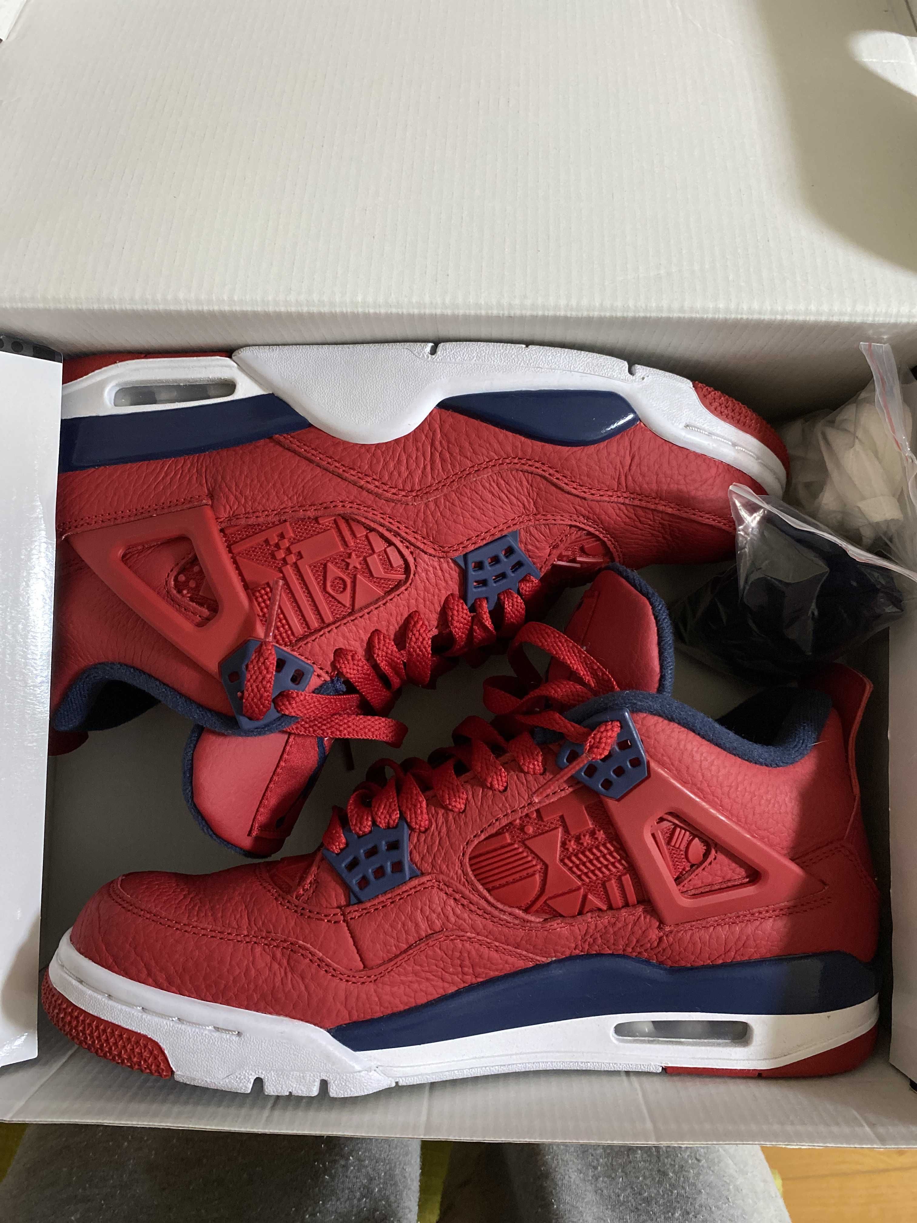 Nike Air Jordan 4 Retro SE "FIBA"