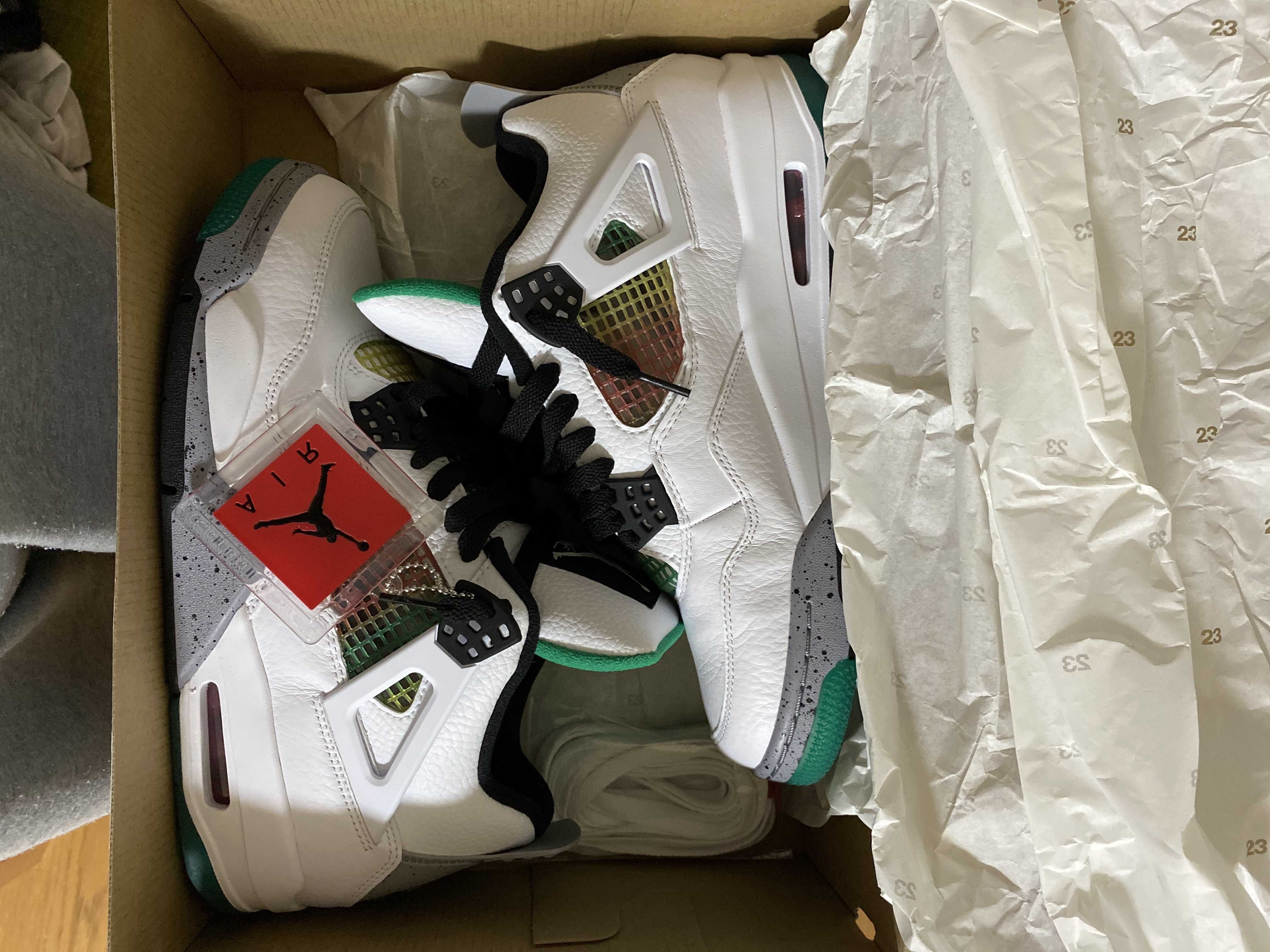 Nike Women's Air Jordan 4 "Lucid Green"