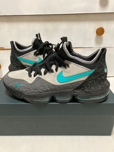 atmos × Nike LeBron 16 "Clear Jade"