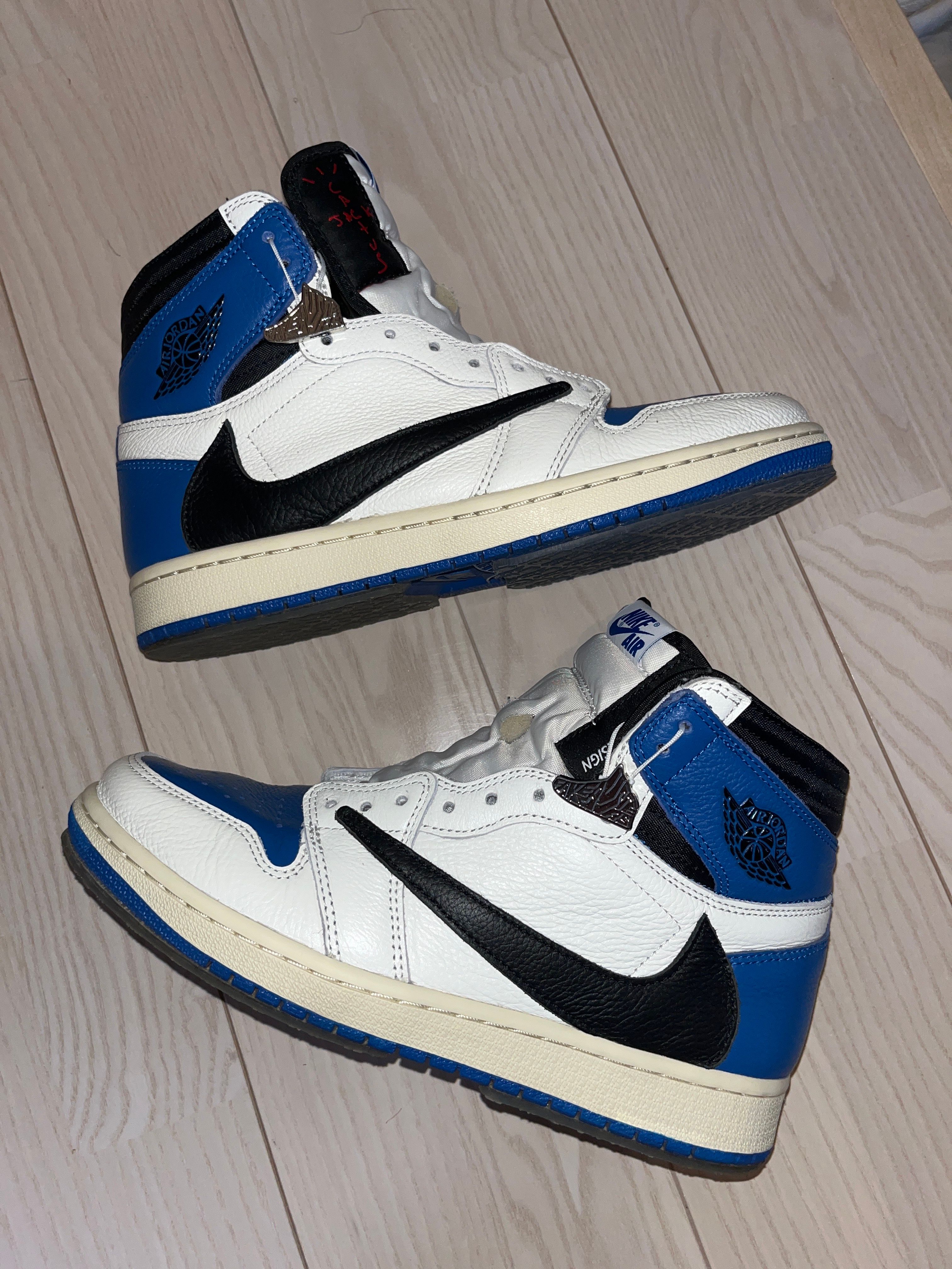 Travis Scott × fragment design × Nike Air Jordan 1 Retro High OG SP "Military Blue"