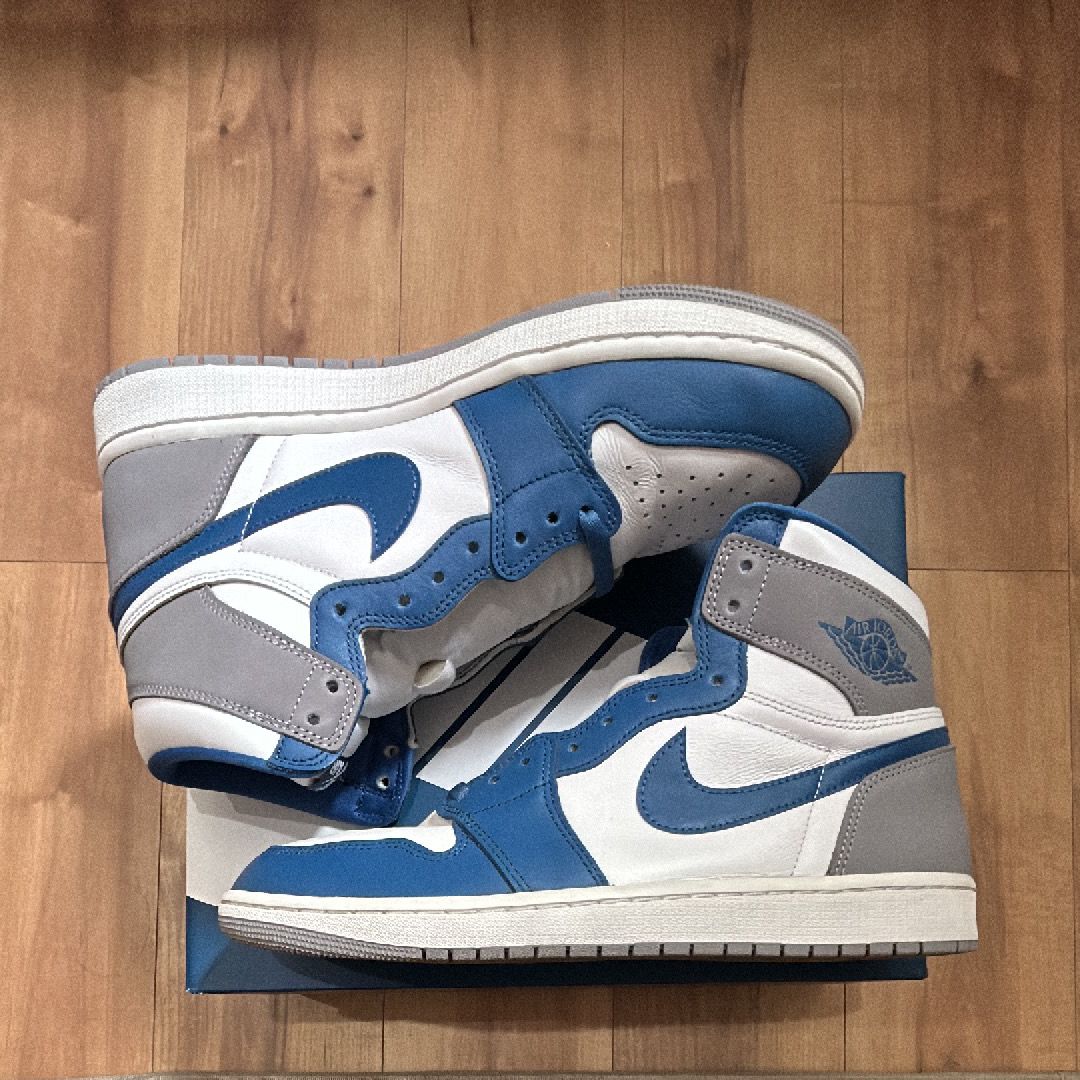 Nike Air Jordan 1 High OG "True Blue"