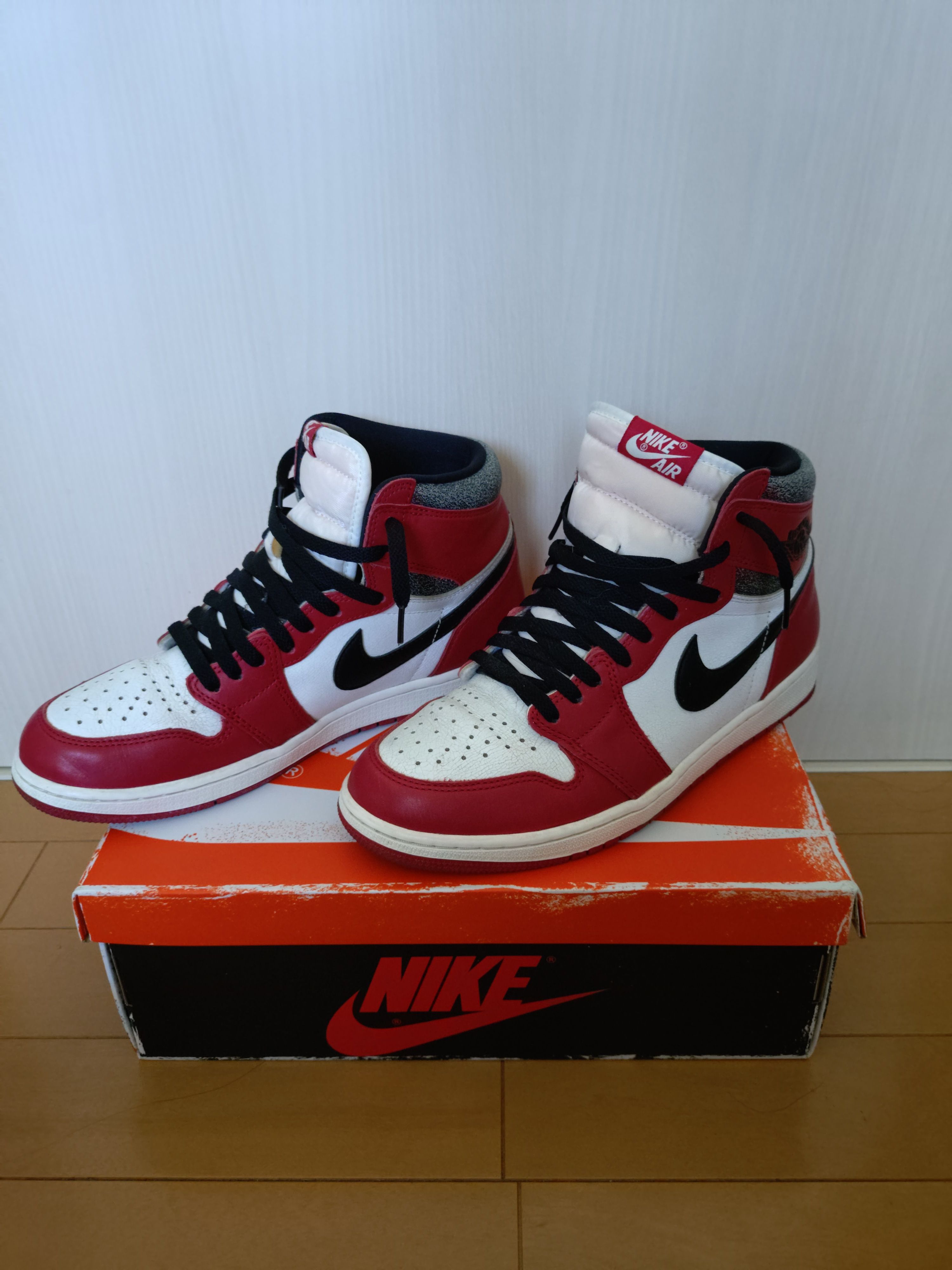 Nike Air Jordan 1 High OG "Lost & Found/Chicago"