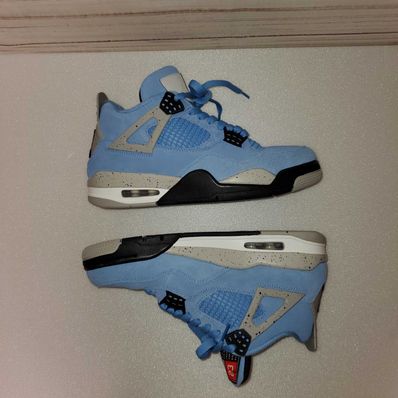 Nike Air Jordan 4 "University Blue"