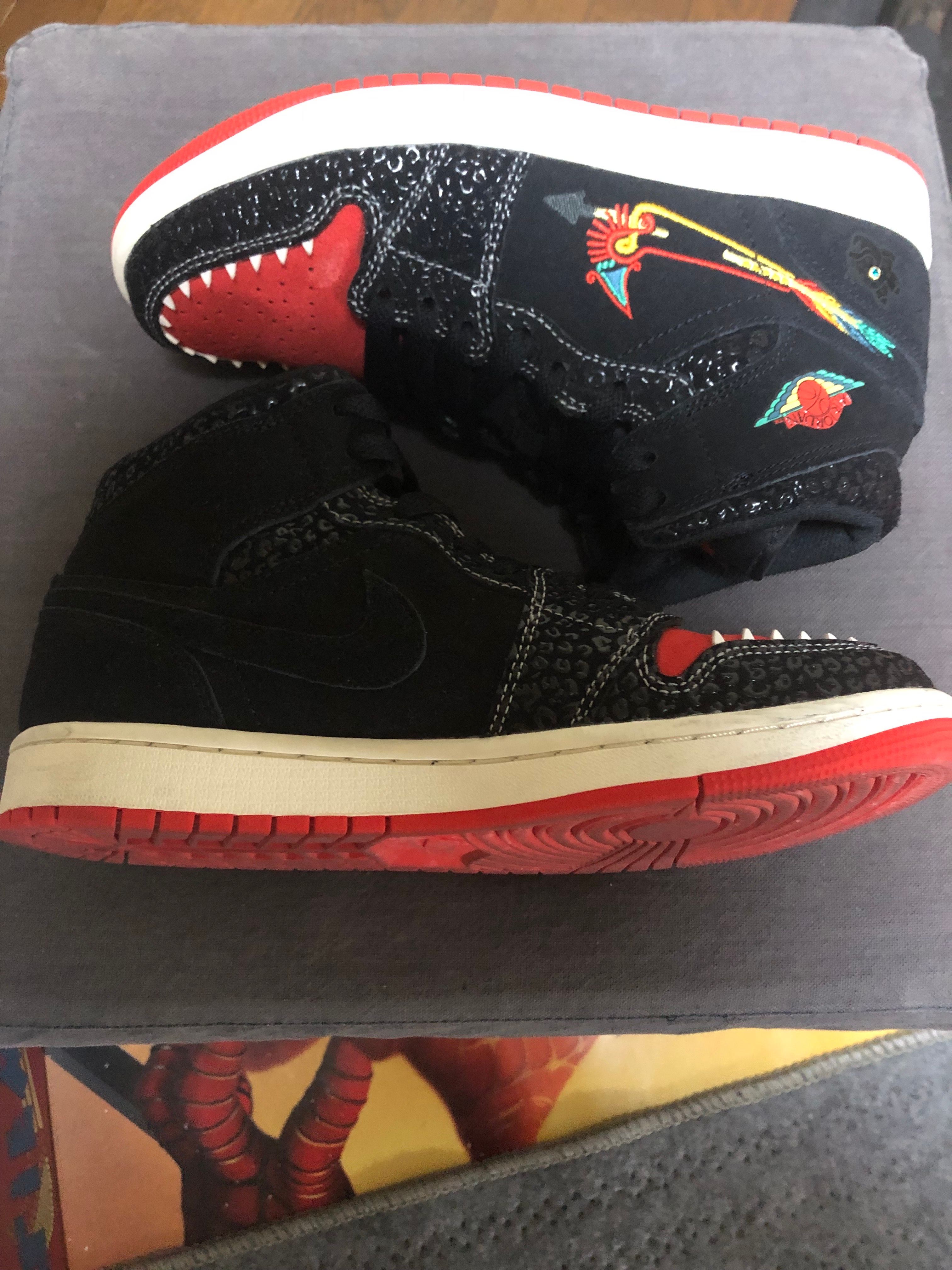 Nike Air Jordan 1 Mid "Siempre Familia"